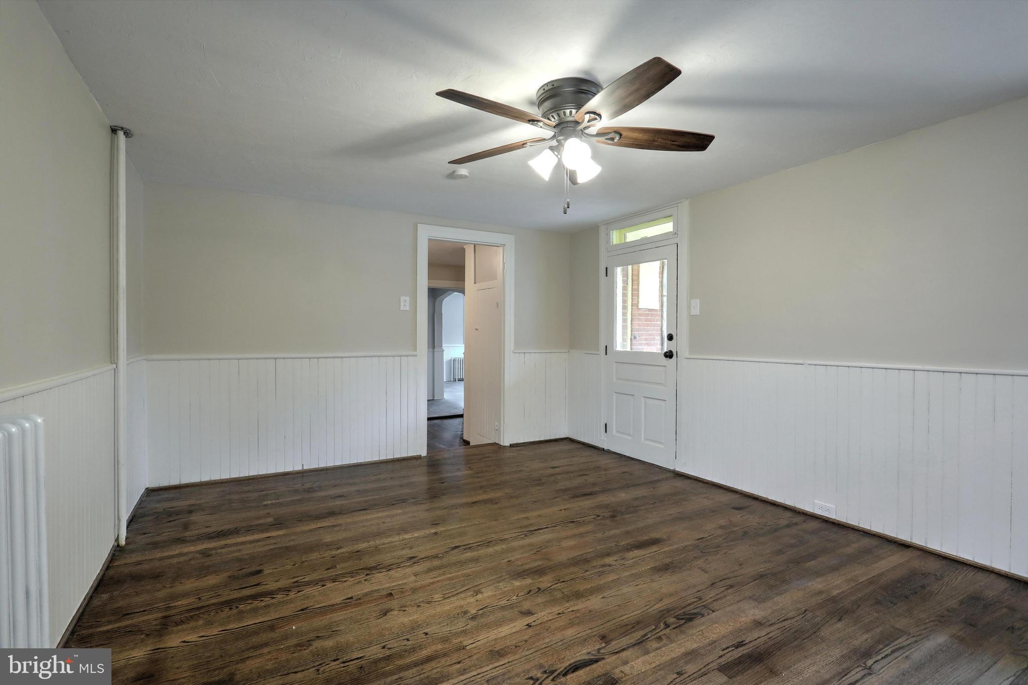 104 North Walnut Street Spring Grove, PA 17362 - Photo 18 of 34