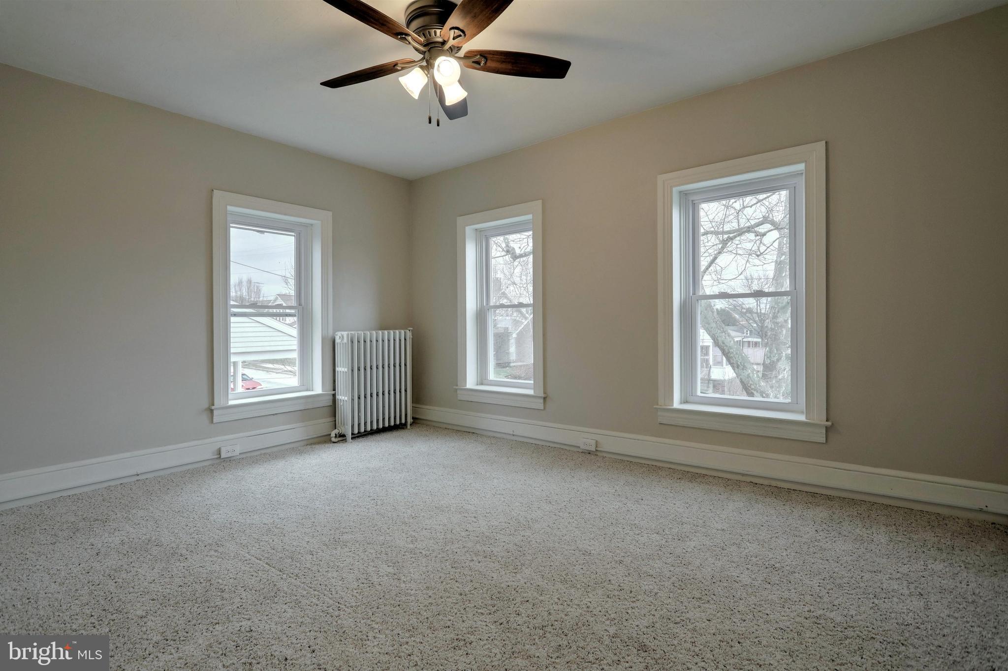 104 North Walnut Street Spring Grove, PA 17362 - Photo 28 of 34