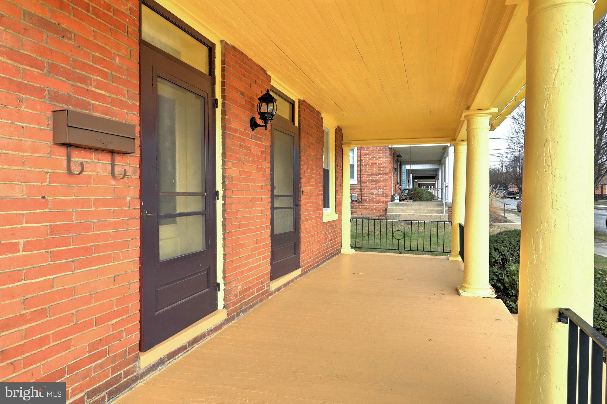 104 North Walnut Street Spring Grove, PA 17362 - Photo 4 of 34