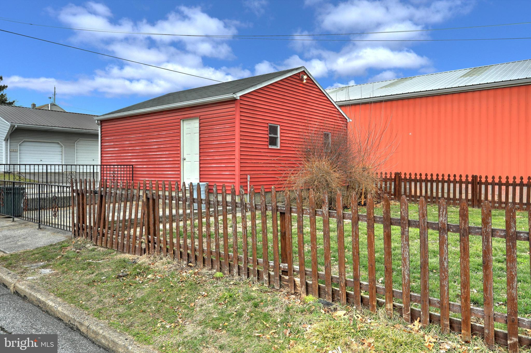 104 North Walnut Street Spring Grove, PA 17362 - Photo 32 of 34