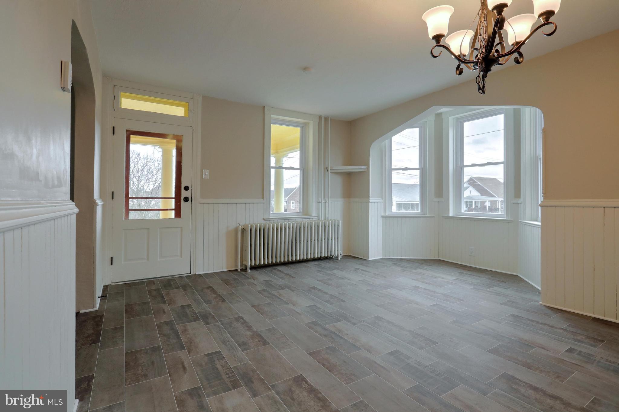 104 North Walnut Street Spring Grove, PA 17362 - Photo 6 of 34