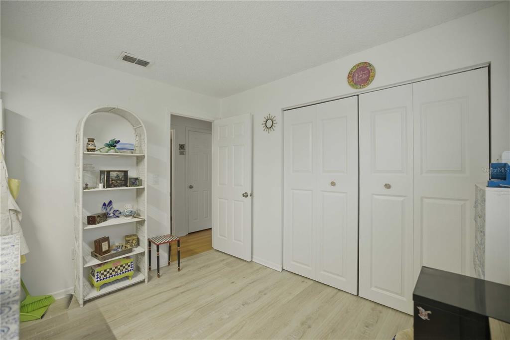 17577 Southeast 104th Circle Summerfield, FL 34491 - Photo 15 of 27 a view of livingroom with furniture