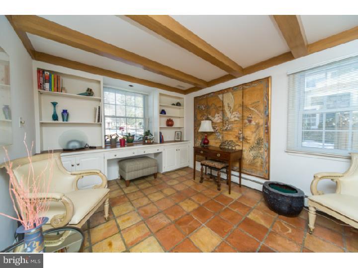 53 Woodcroft Road Havertown, PA 19083 - Photo 11 of 25 Family Room
