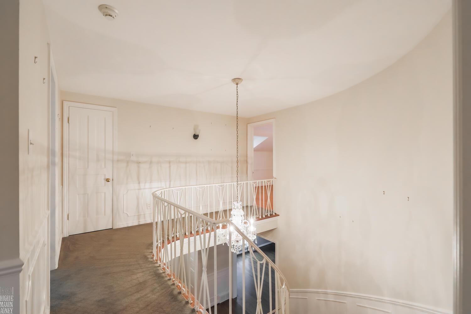 206 Stephens Road Grosse Pointe, MI 48236 - Photo 27 of 44 50164019-db835b60-9afd-431b-8aaa-7f2598fdc2ab.JPG