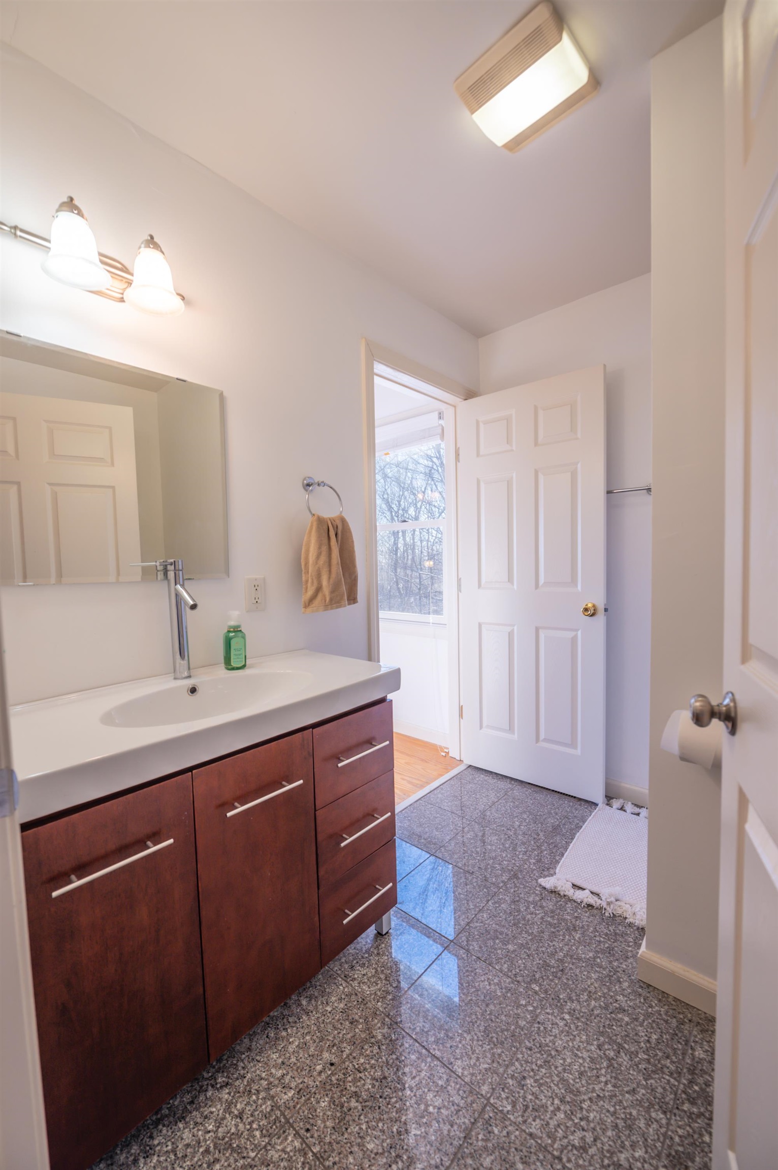 16 Snow Shoe Road Wilmington, VT 05363 - Photo 4 of 30