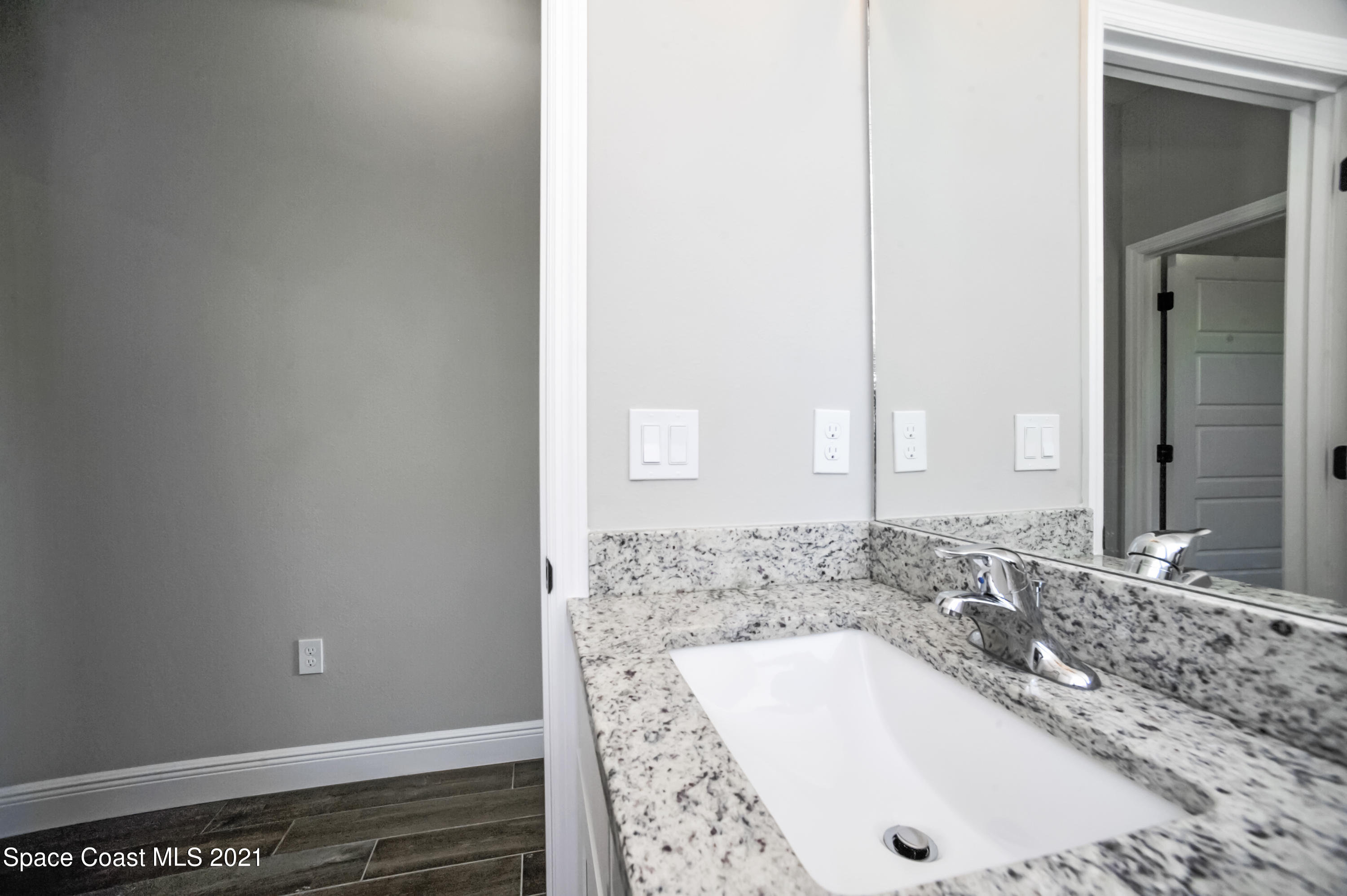 1335 Paragon Road Southeast Palm Bay, FL 32909 - Photo 25 of 34 REW_1929