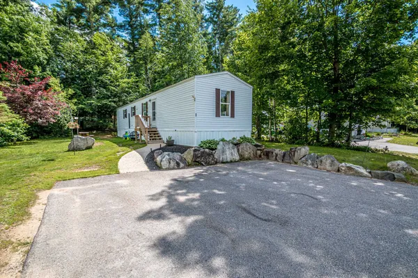 $99,000 | 29 Tent Avenue, Conway, NH 03818