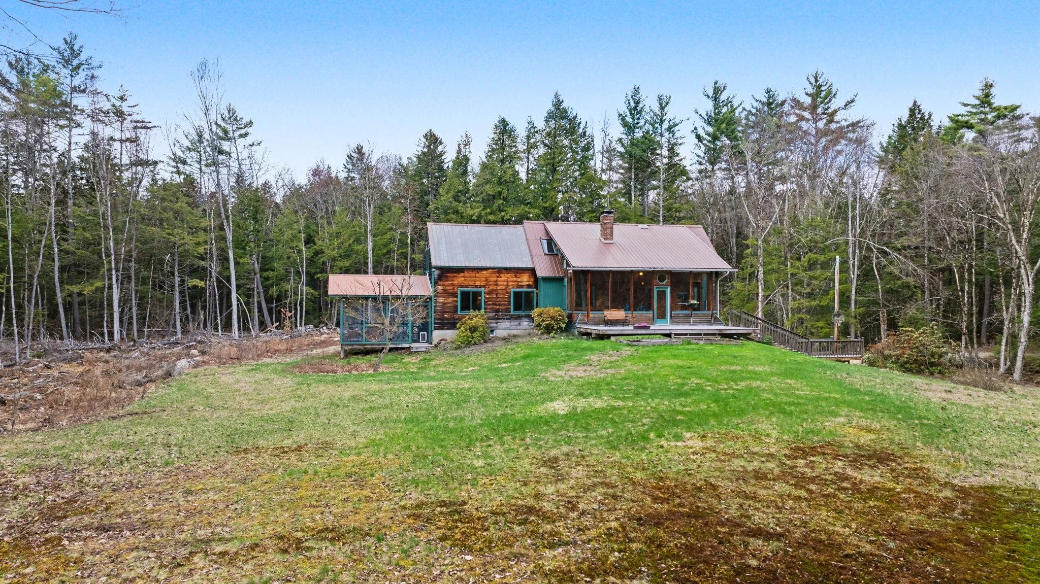 14 N Road Hancock, NH 03449 - Photo 3 of 50