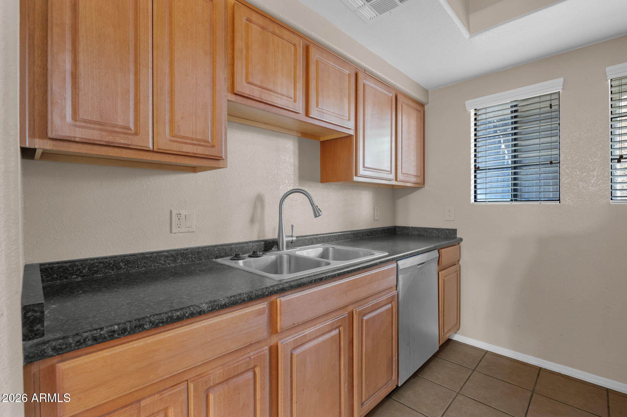 3434 East Baseline Road, Unit 166 Phoenix, AZ 85042 - Photo 13 of 24 9-web-or-mls-3434 E Baseline Rd-8