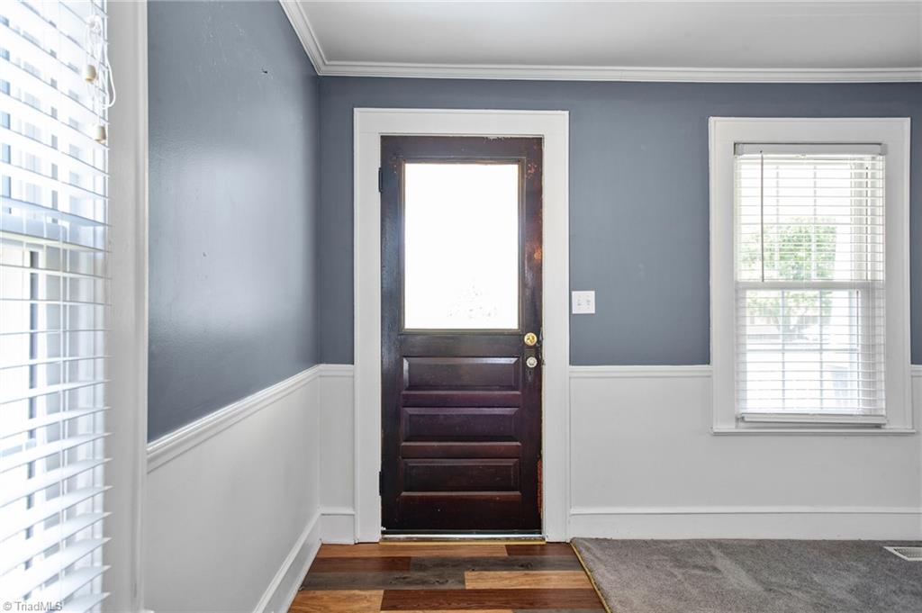 119 Boone Road Burlington, NC 27217 - Photo 3 of 40 Living Area front entrance