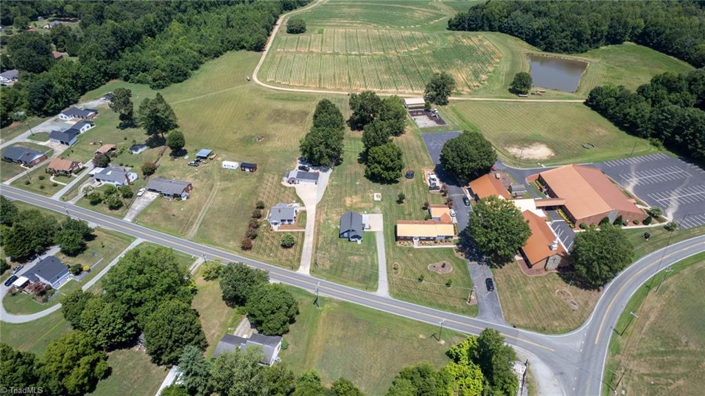119 Boone Road Burlington, NC 27217 - Photo 35 of 40 Gallery Image 35