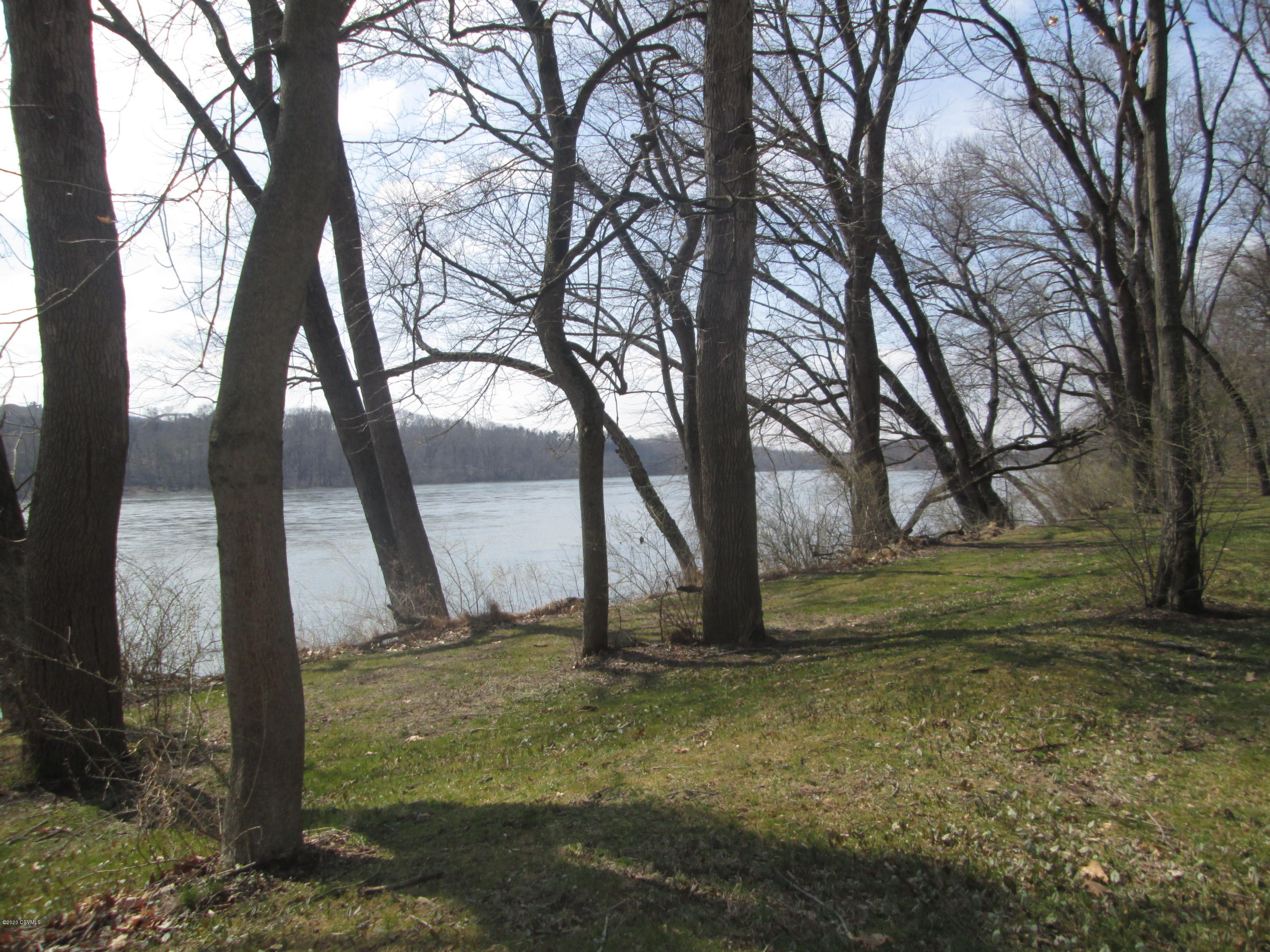 East Towpath Lane Berwick, PA 18603 - Photo 18 of 28