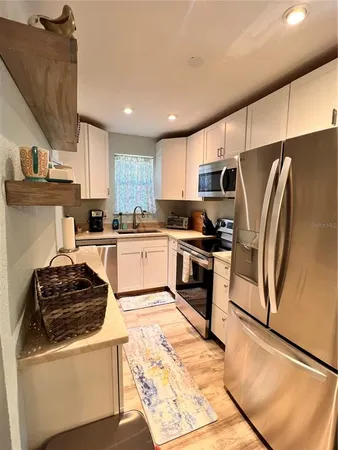 $1,950 | 225 Sullivan Street, Punta Gorda, FL 33950