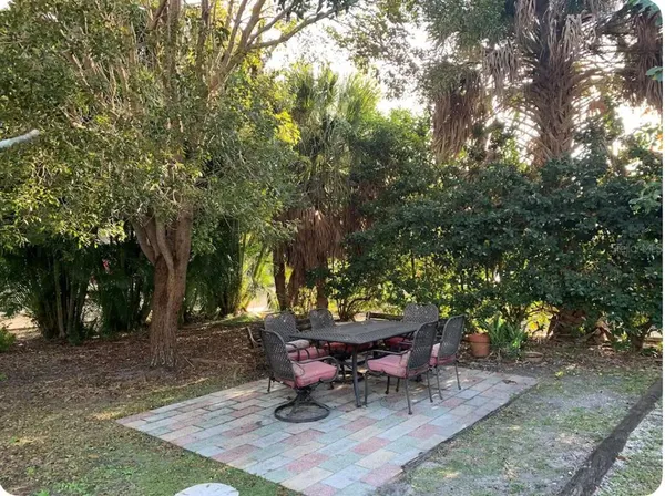 $1,950 | 225 Sullivan Street, Punta Gorda, FL 33950