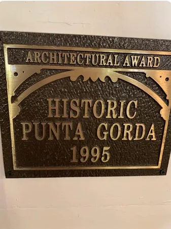 $1,950 | 225 Sullivan Street, Punta Gorda, FL 33950