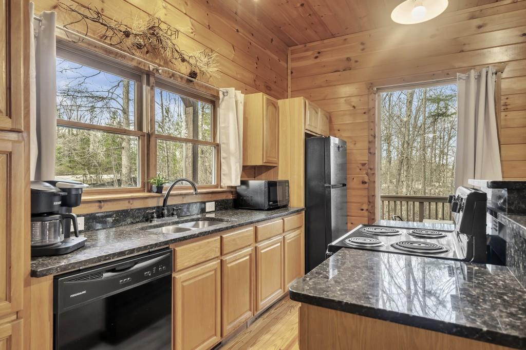 417 Hickory Ridge Drive Cleveland, GA 30528 - Photo 21 of 50 Gallery Image 21