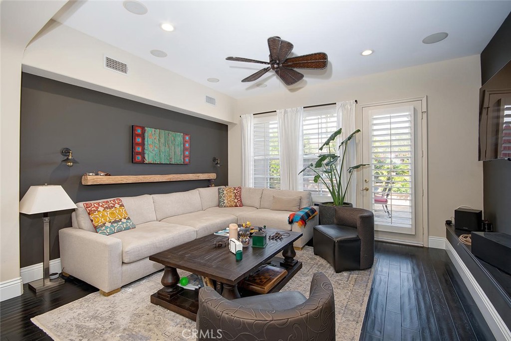 43 Carpenteria Irvine, CA 92602 - Photo 5 of 43 a living room with furniture and a flat screen tv