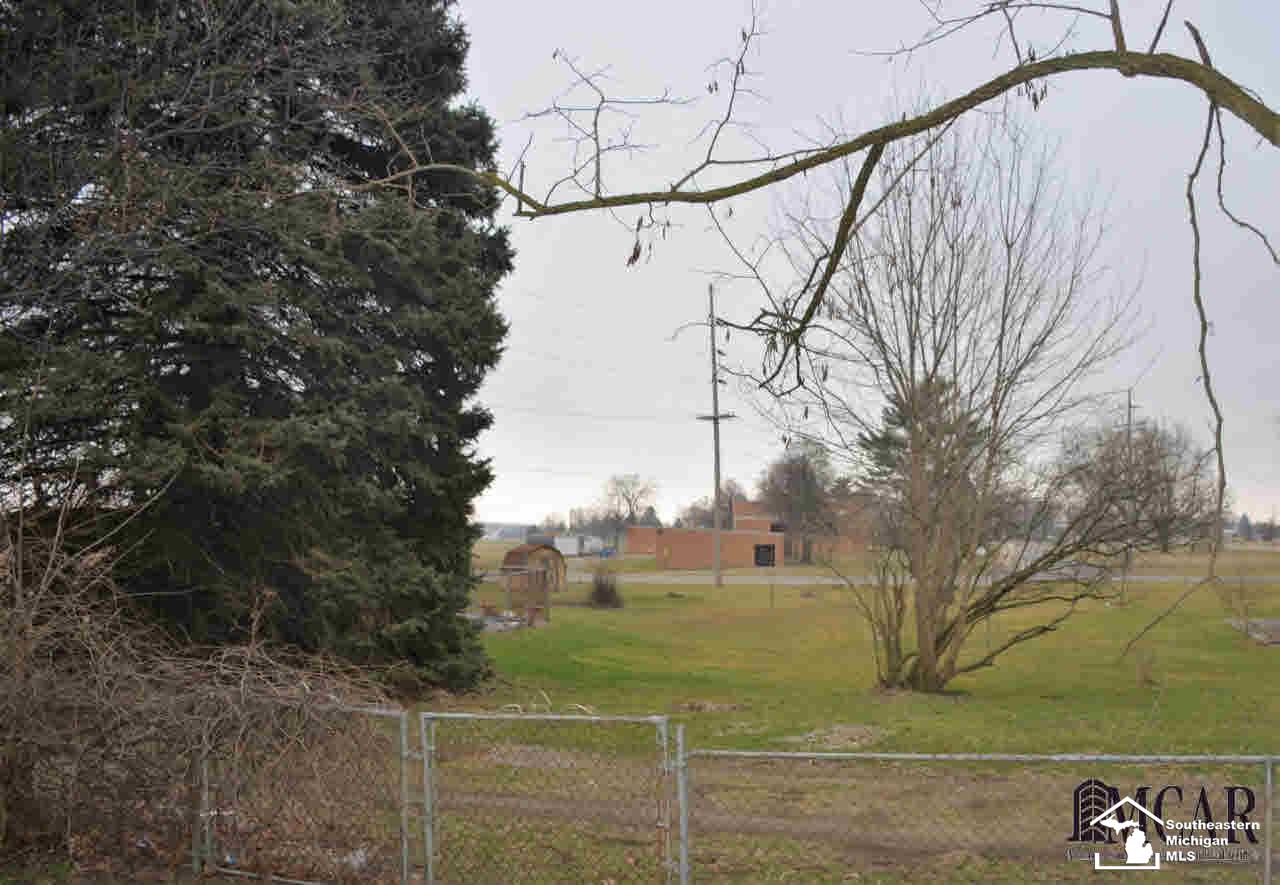 2010 Lakeside Road Erie, MI 48133 - Photo 40 of 40 Walking Distance to School