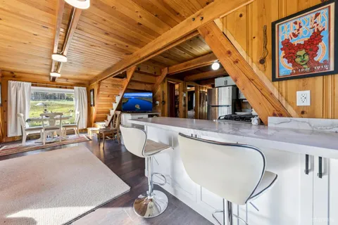 $389,000 | 221 Sierra-At-Tahoe Road, Twin Bridges, CA 95735