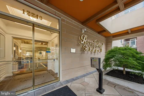 $525,000 | 12240 Roundwood Road, Unit 509, Lutherville-Timonium, MD 21093