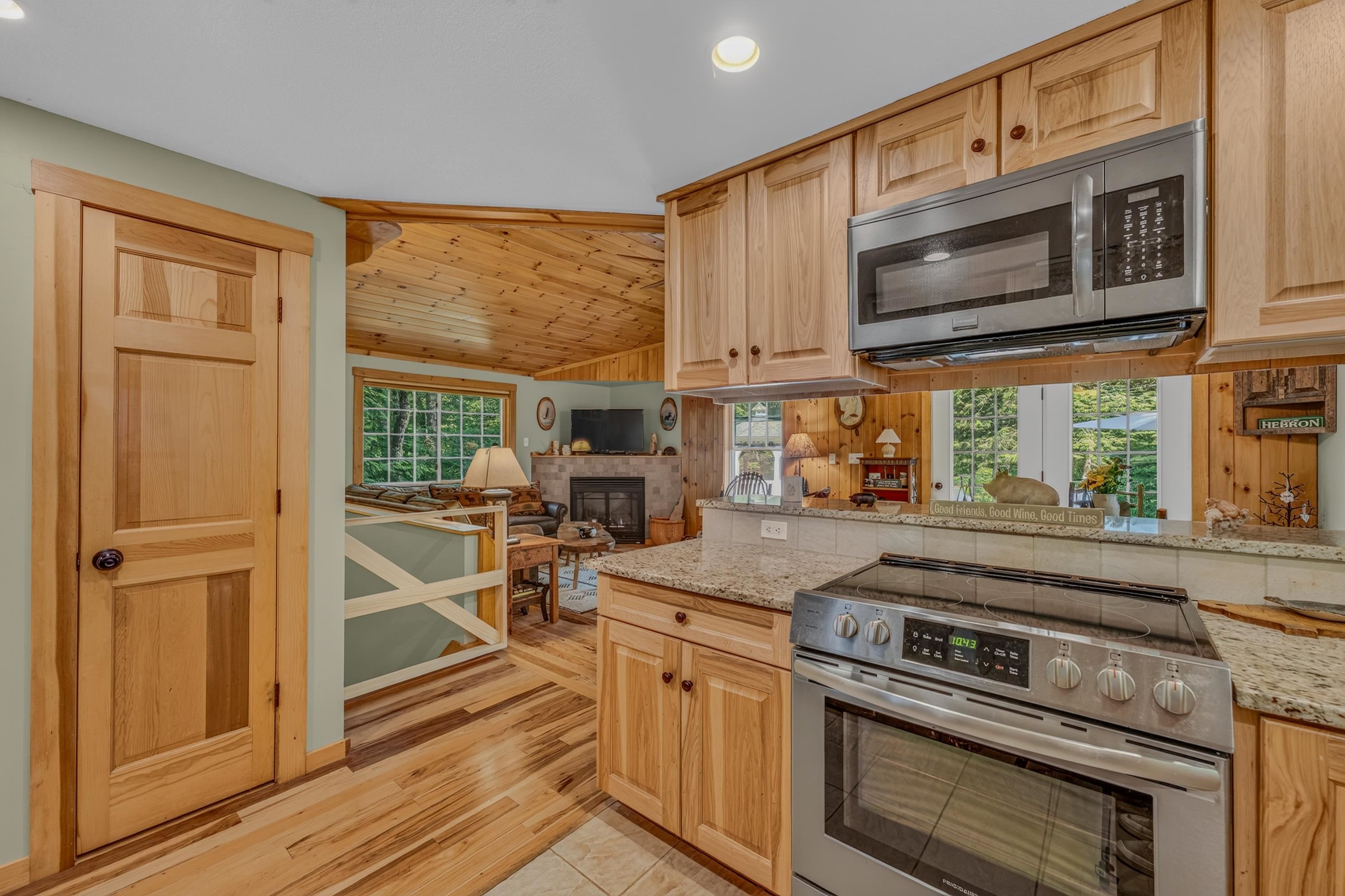 32 Stoney Brook Road Hebron, NH 03241 - Photo 13 of 49