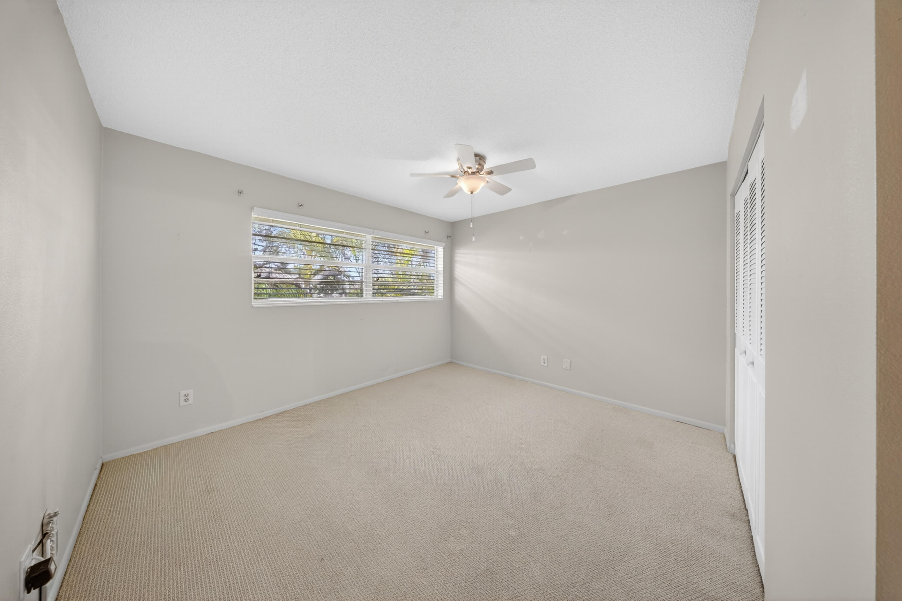 2929 Southeast Ocean Boulevard, Unit 1039 Stuart, FL 34996 - Photo 13 of 29 DSC08993