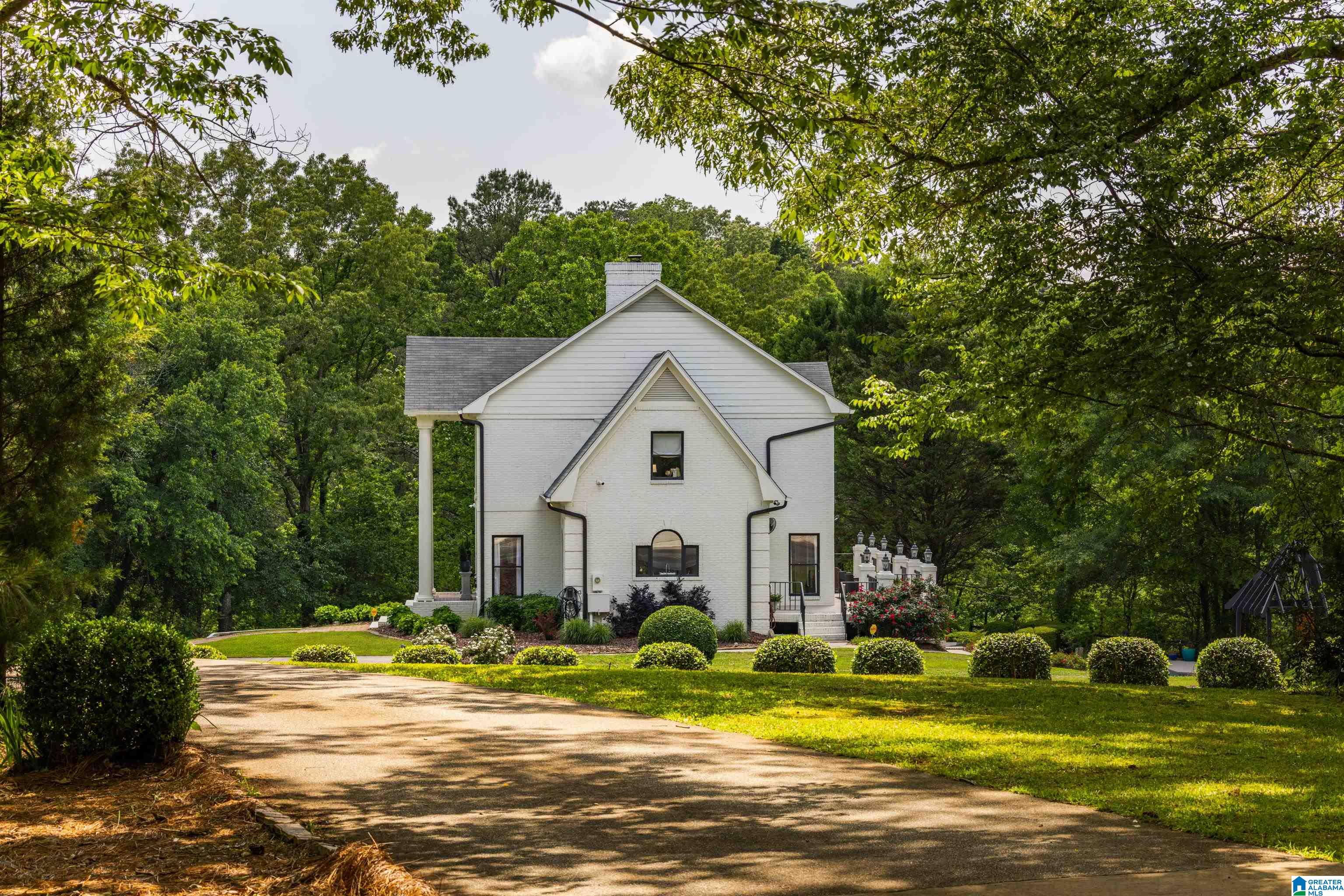 5750 Lake Side Road Leeds, AL 35094 - Photo 6 of 100