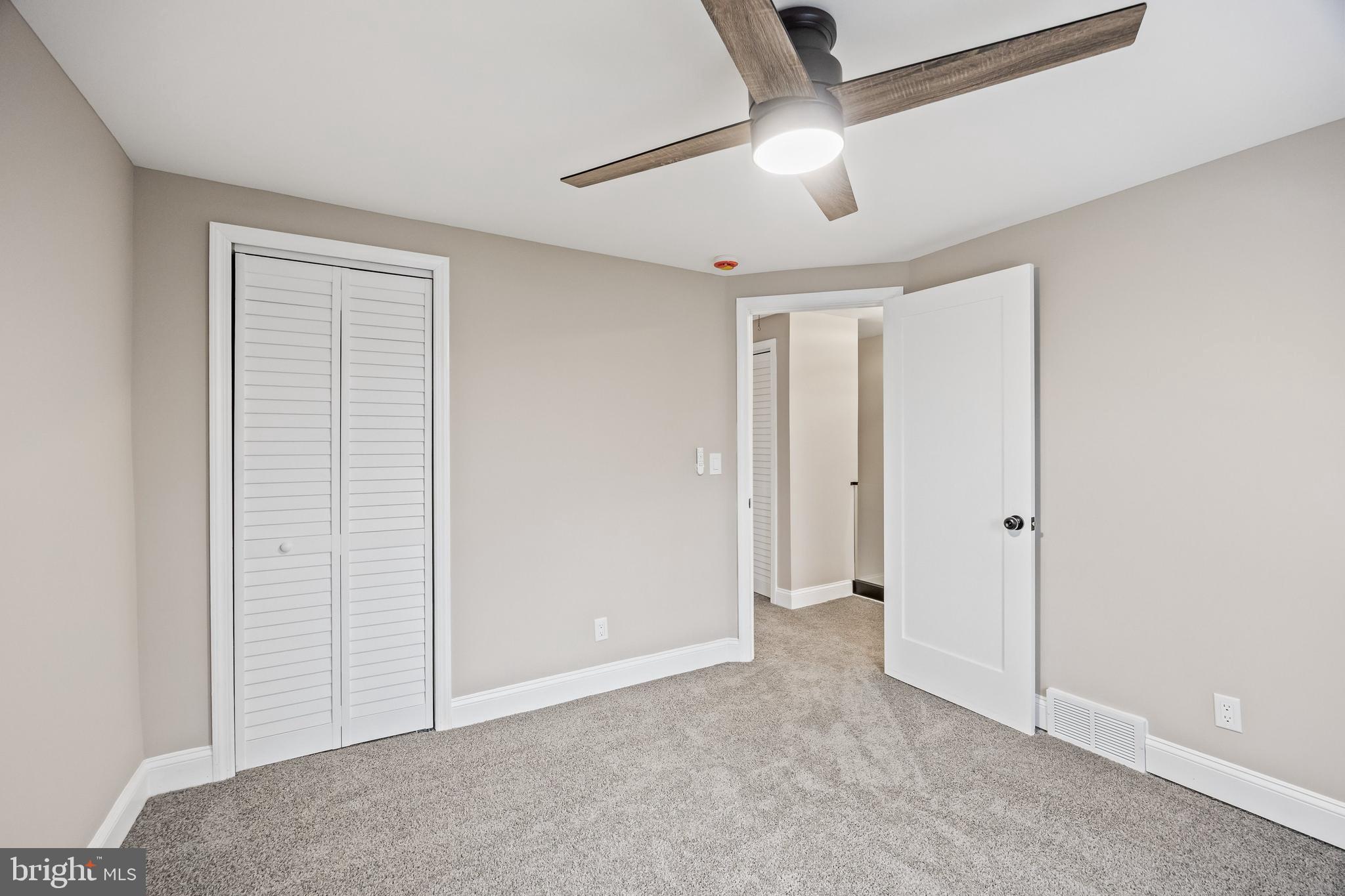 1317 Argus Road Camden, NJ 08104 - Photo 12 of 21