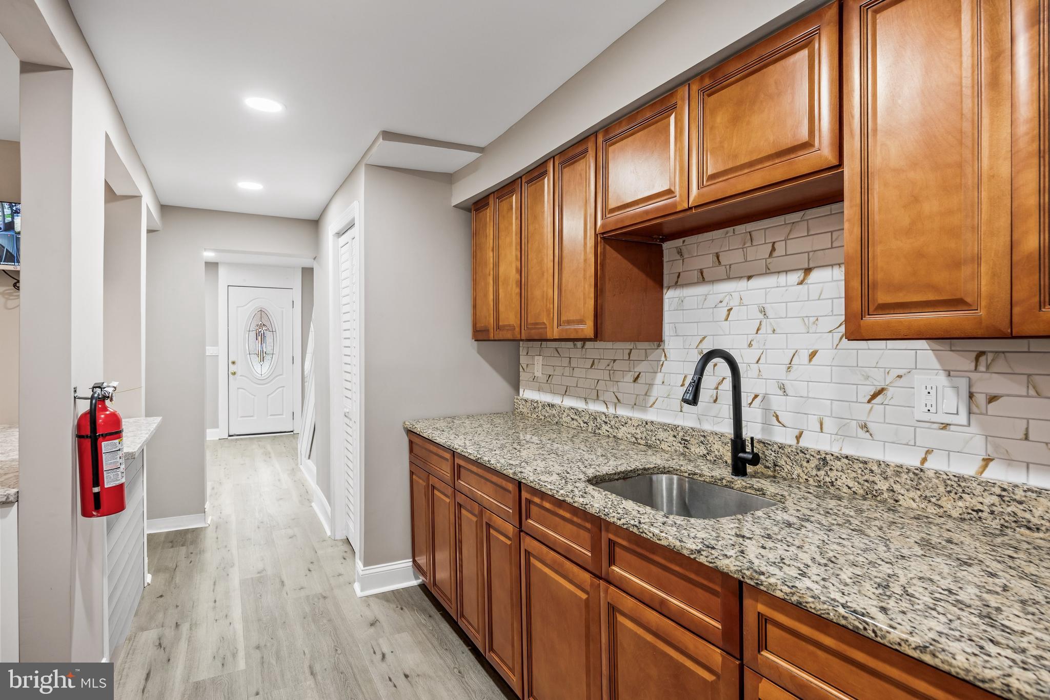 1317 Argus Road Camden, NJ 08104 - Photo 9 of 21