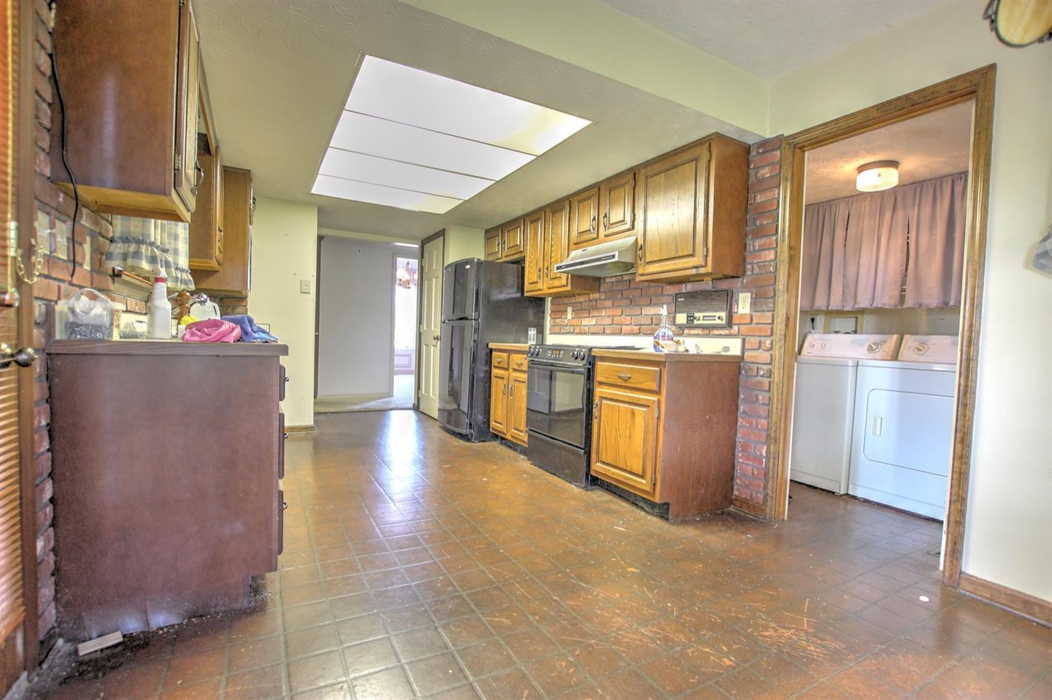 8620 Innsbrook Lane Springboro, OH 45066 - Photo 9 of 17 Gallery Image 9