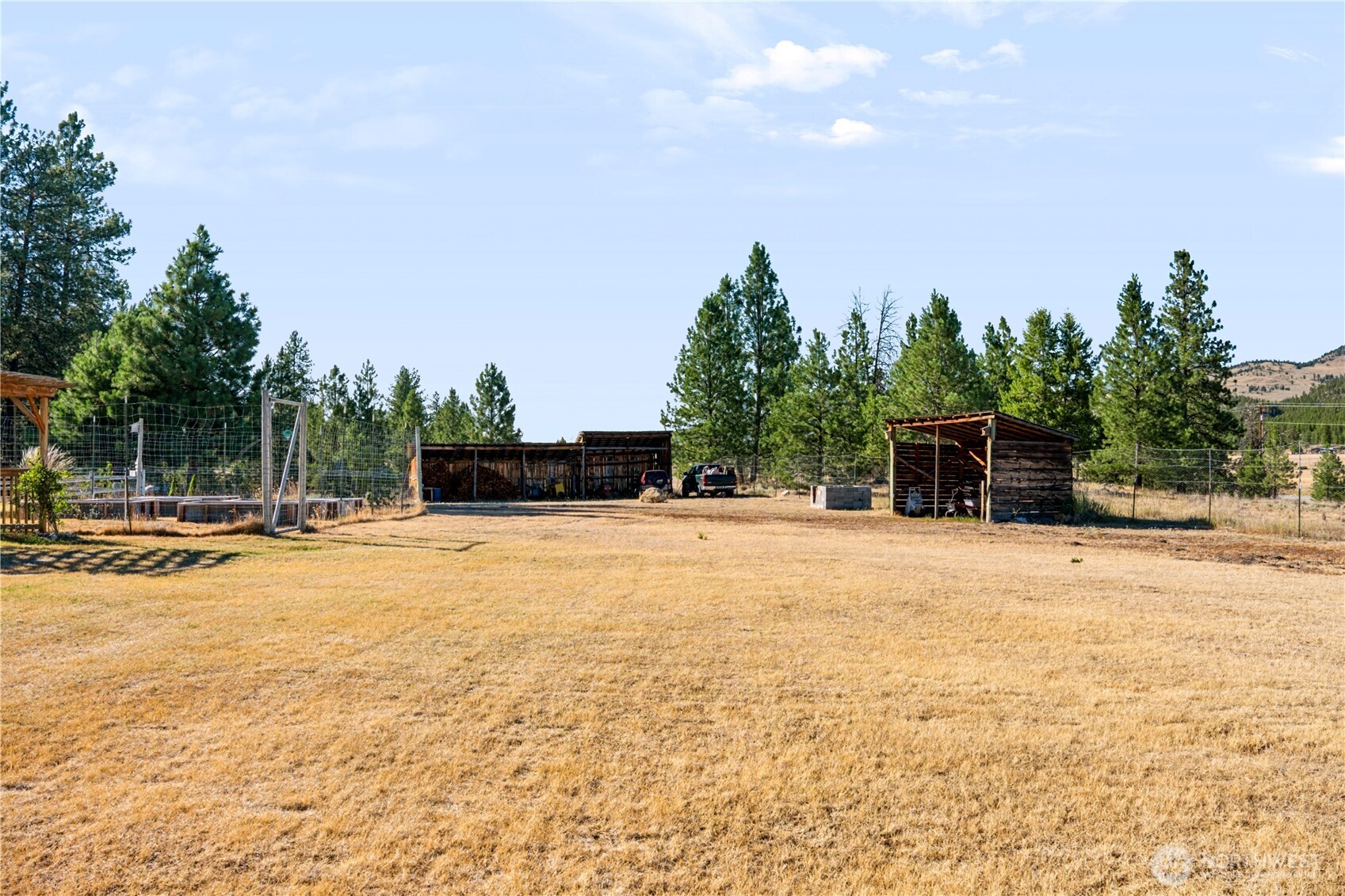 155 Tamarack Road Tonasket, WA 98855 - Photo 30 of 31