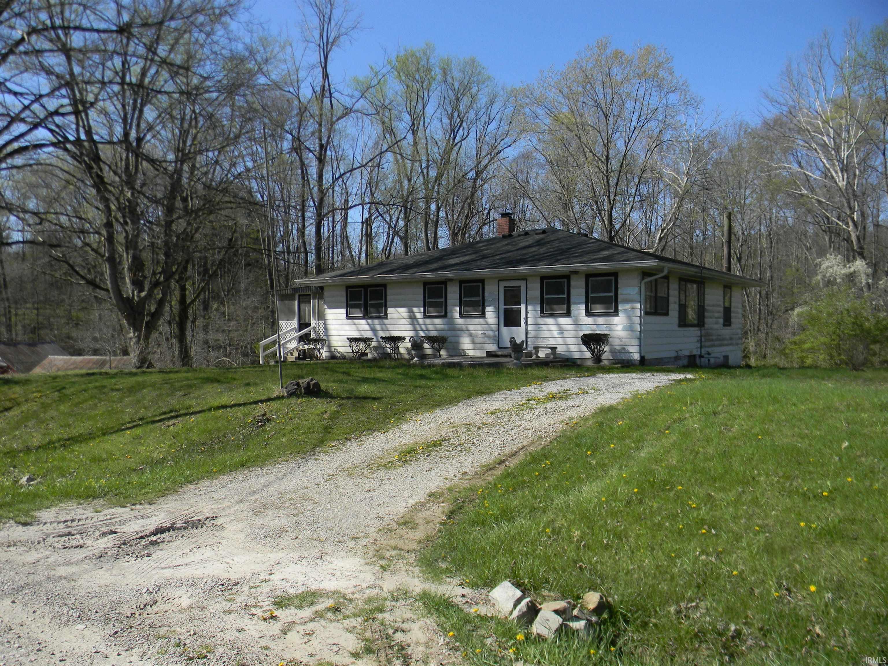 1137 Bucklew Road Spencer, IN 47460 - Photo 1 of 33 Gallery Image 1