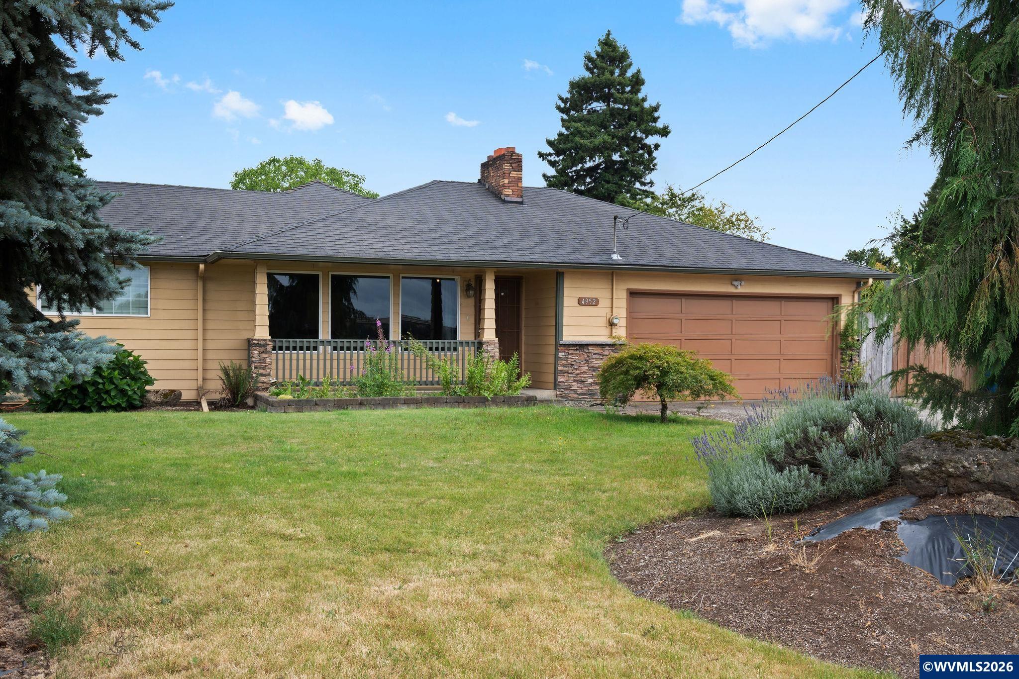 4952 Sunnyview Road Northeast Salem, OR 97305 - Photo 2 of 32