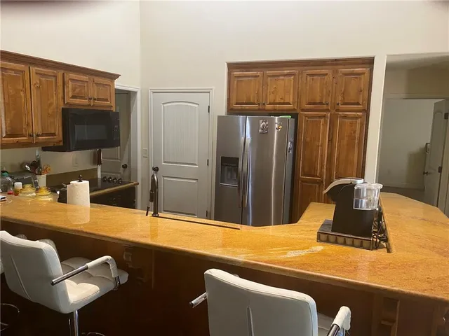 $369,950 | 22325 West Cedar Street, Tonganoxie, KS 66086