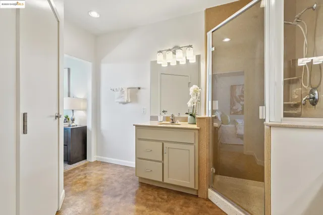$599,000 | 428 Alice Street, Unit 822, Oakland, CA 94607