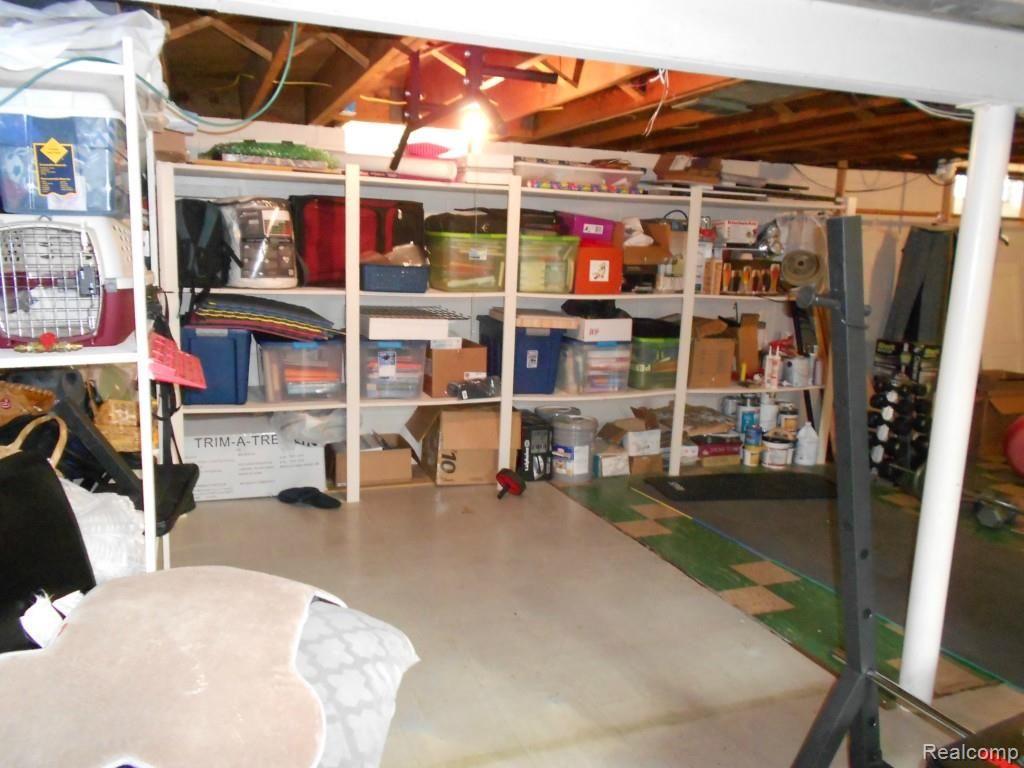 216 Ridgemont Road Grosse Pointe, MI 48236 - Photo 25 of 34 DSCN3128.jpg