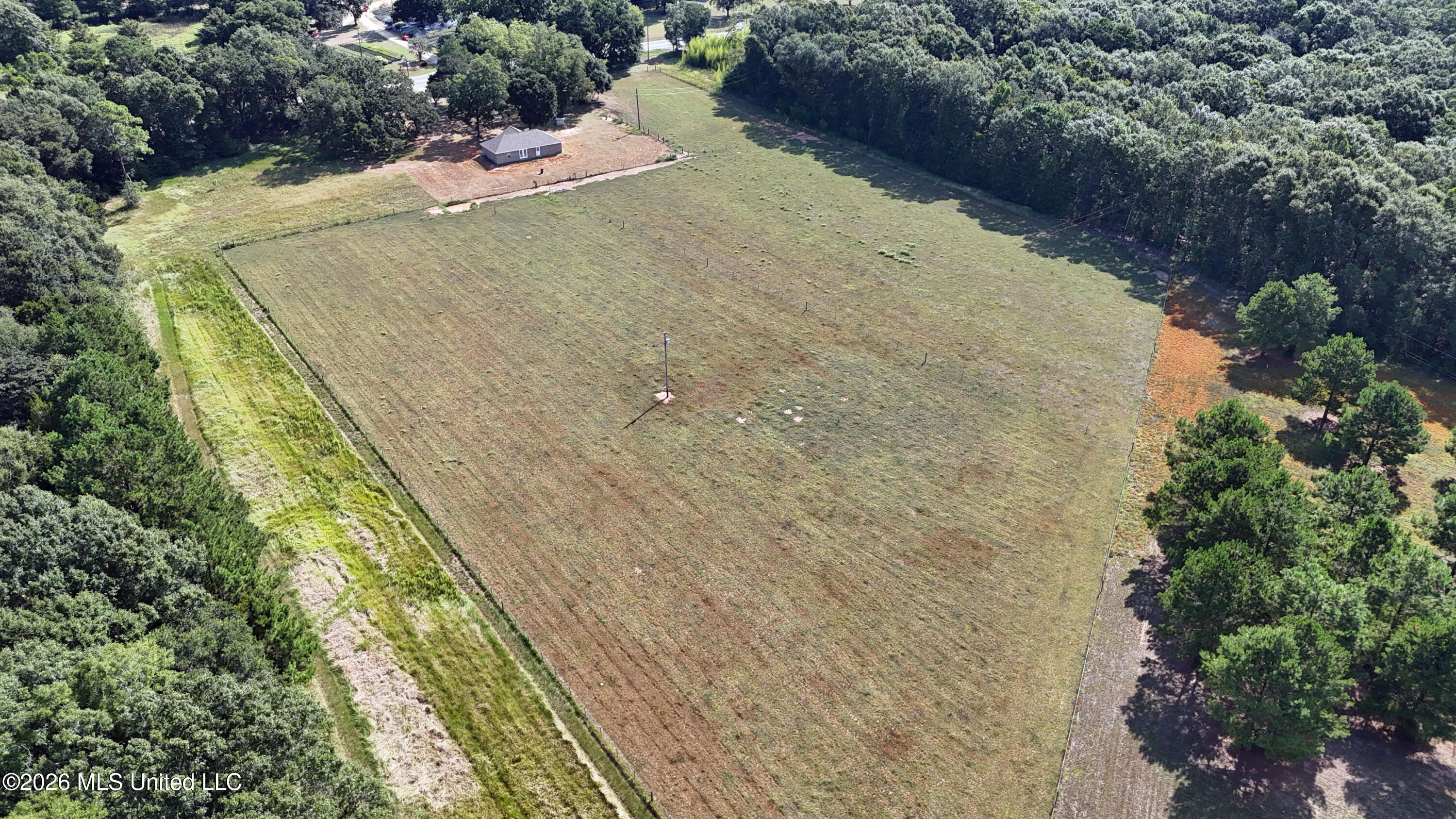 8137 Ms-613 Lucedale, MS 39452 - Photo 27 of 28 IMG_7427