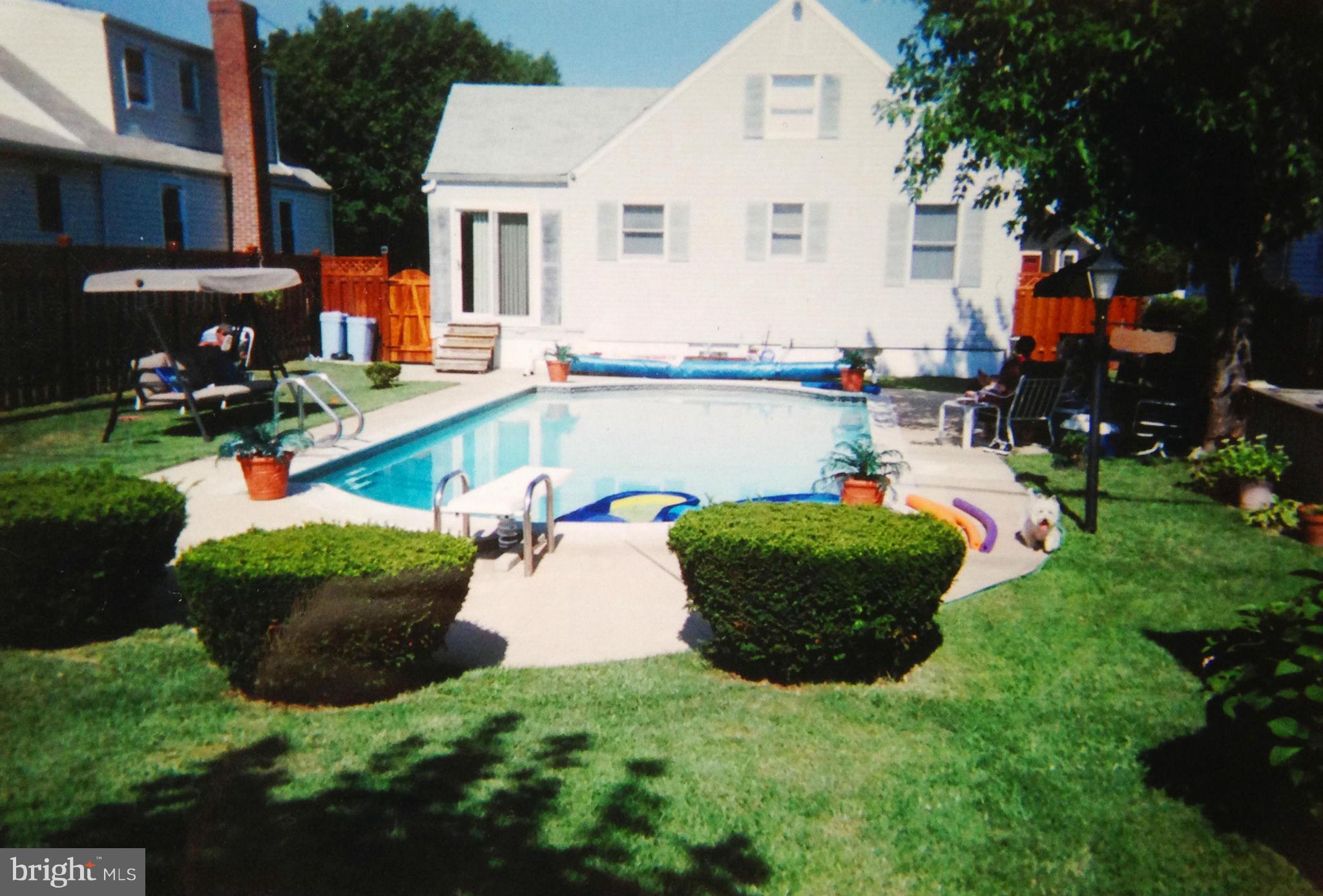 2624 Plainfield Road Baltimore, MD 21222 - Photo 30 of 30 In-Ground Pool in Summer