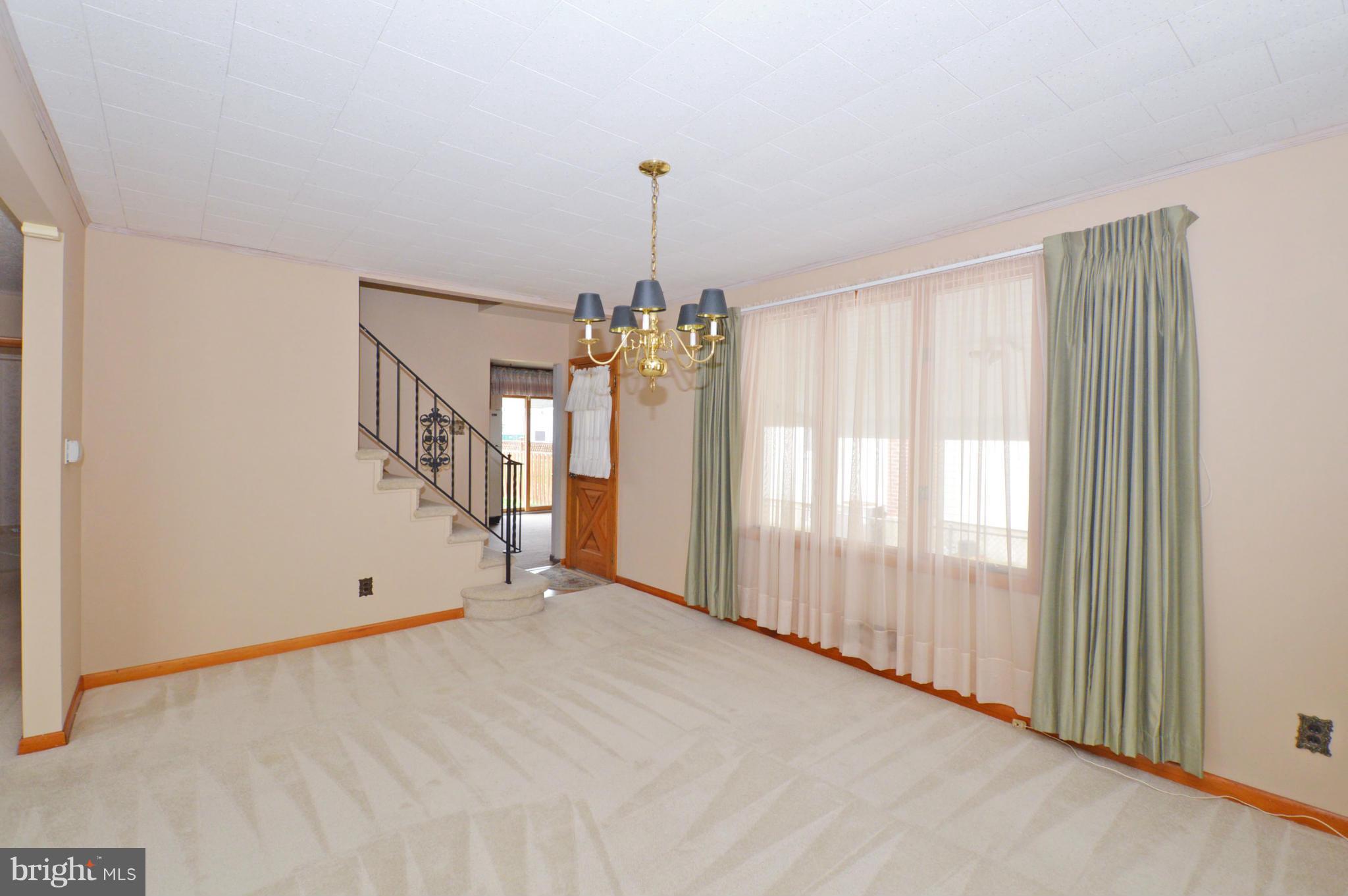 2624 Plainfield Road Baltimore, MD 21222 - Photo 9 of 30 Dining Room