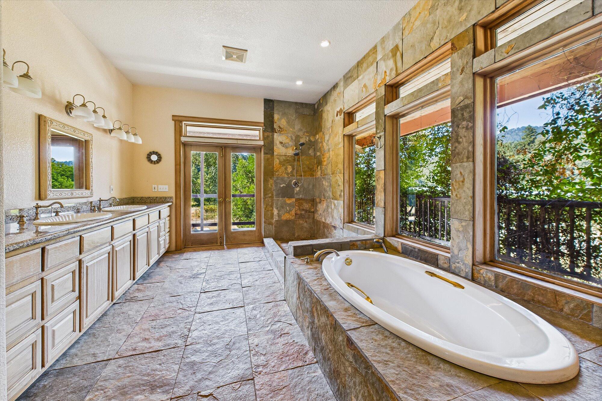 1560 Patterson Road Willow Creek, CA 95573 - Photo 45 of 75