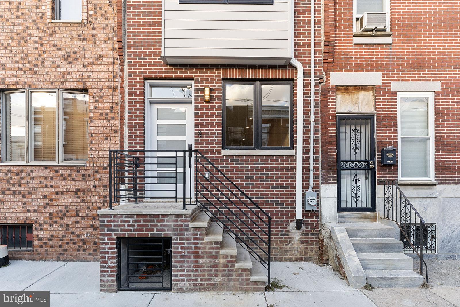 2047 Moore Street Philadelphia, PA 19145 - Photo 5 of 55