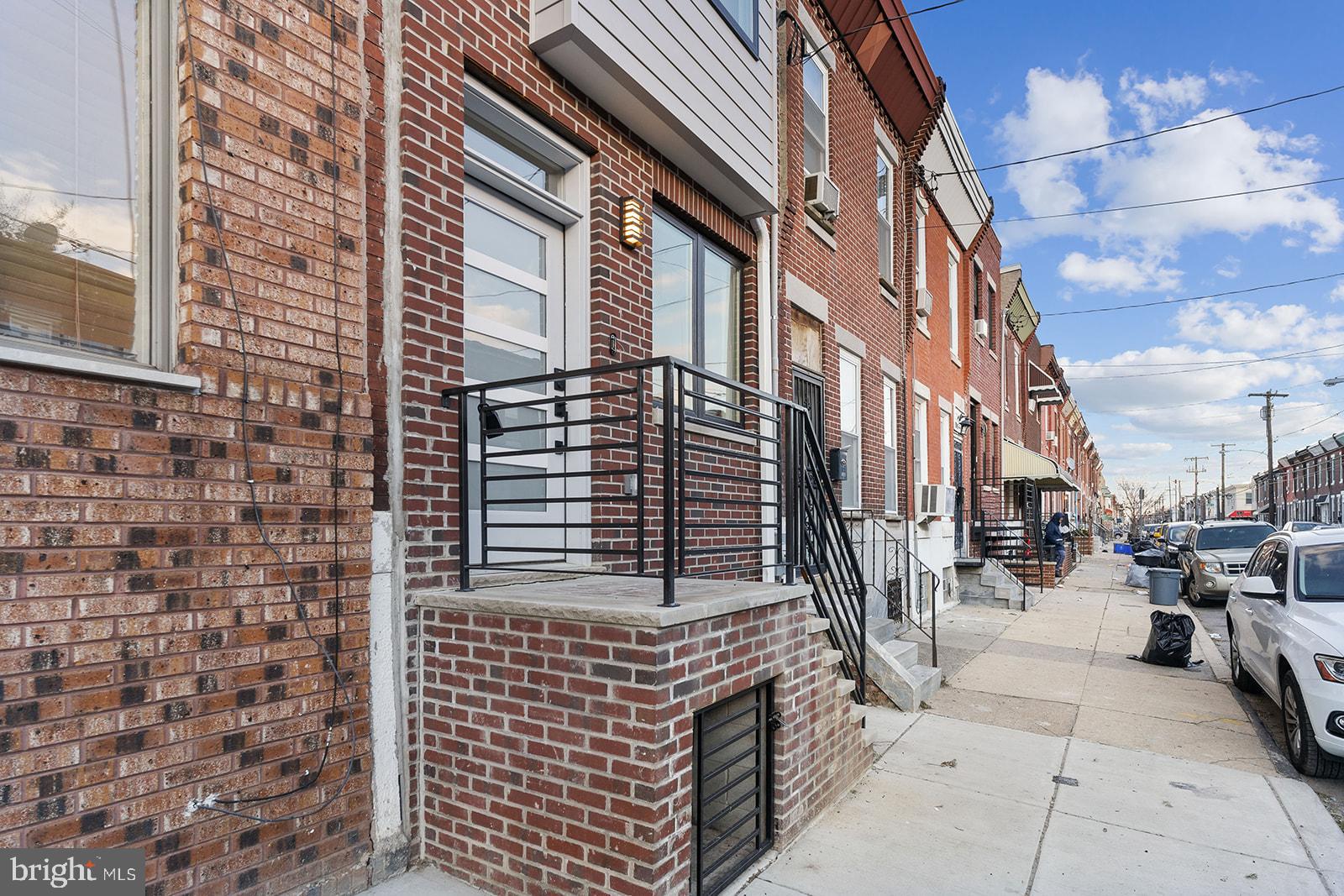 2047 Moore Street Philadelphia, PA 19145 - Photo 6 of 55