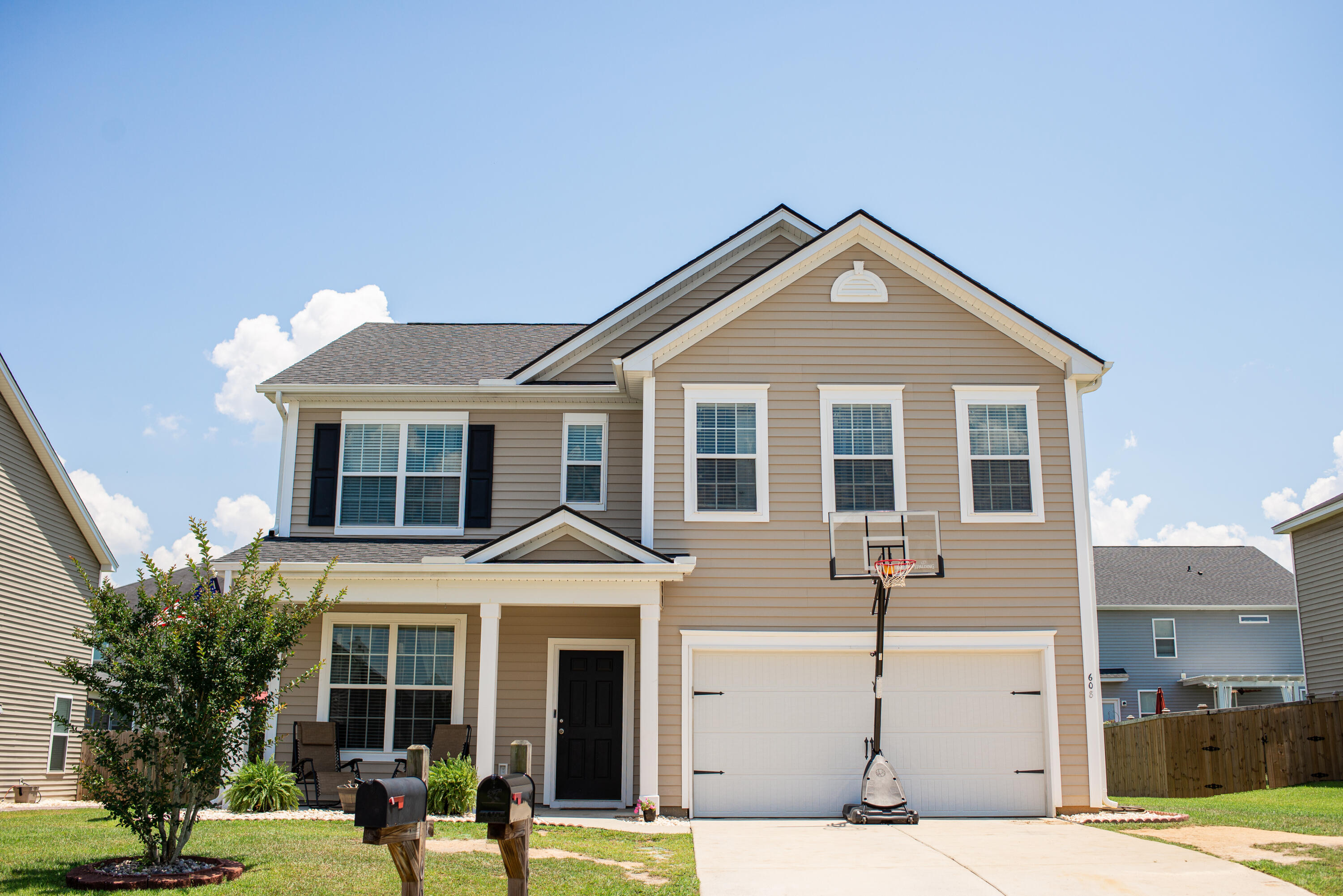 608 Ravens Wood Road Summerville, SC 29486 - Photo 1 of 14 BPP.608RavenWood-1