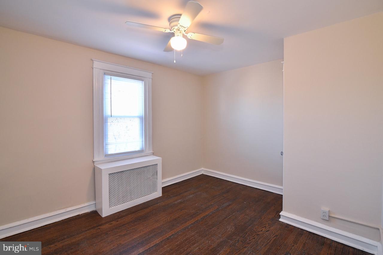 429 Timberlake Road Upper Darby, PA 19082 - Photo 20 of 40
