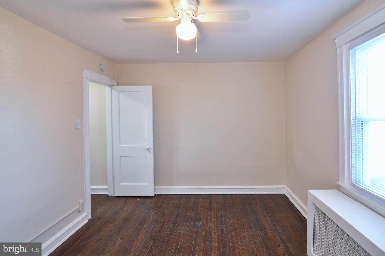 429 Timberlake Road Upper Darby, PA 19082 - Photo 22 of 40