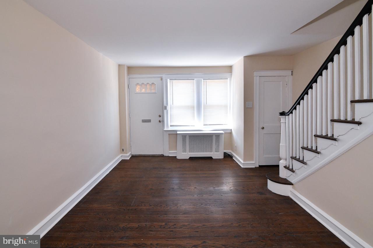 429 Timberlake Road Upper Darby, PA 19082 - Photo 8 of 40