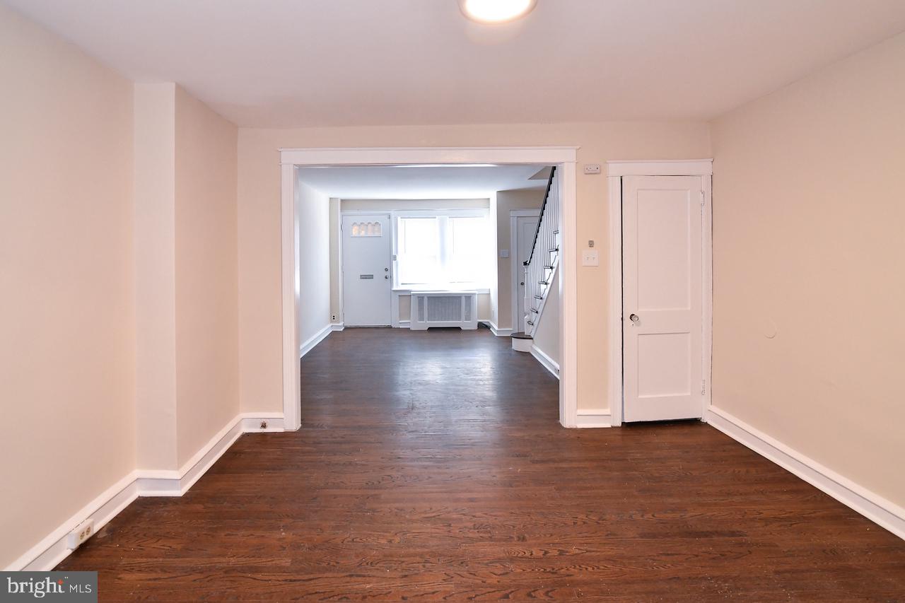 429 Timberlake Road Upper Darby, PA 19082 - Photo 9 of 40