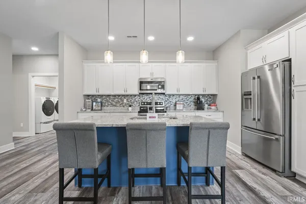 $339,900 | 315 Blue River Drive, Knightstown, IN 46148