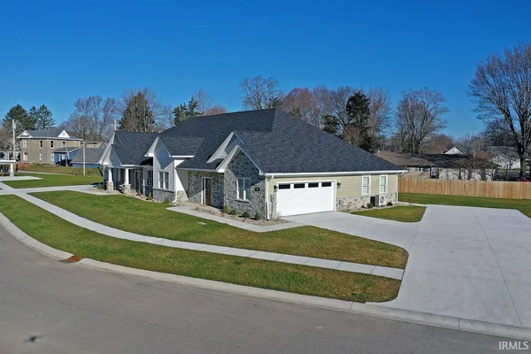 $339,900 | 315 Blue River Drive, Knightstown, IN 46148
