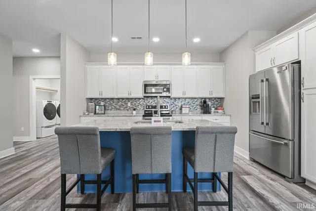 $339,900 | 315 Blue River Drive, Knightstown, IN 46148